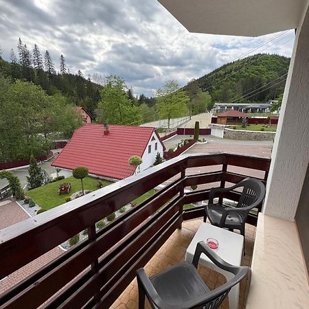 Pensiunea Andias Sucevita Kültér fotó